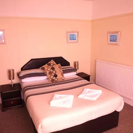 Szálloda Surfside - Fistral Beach 2*